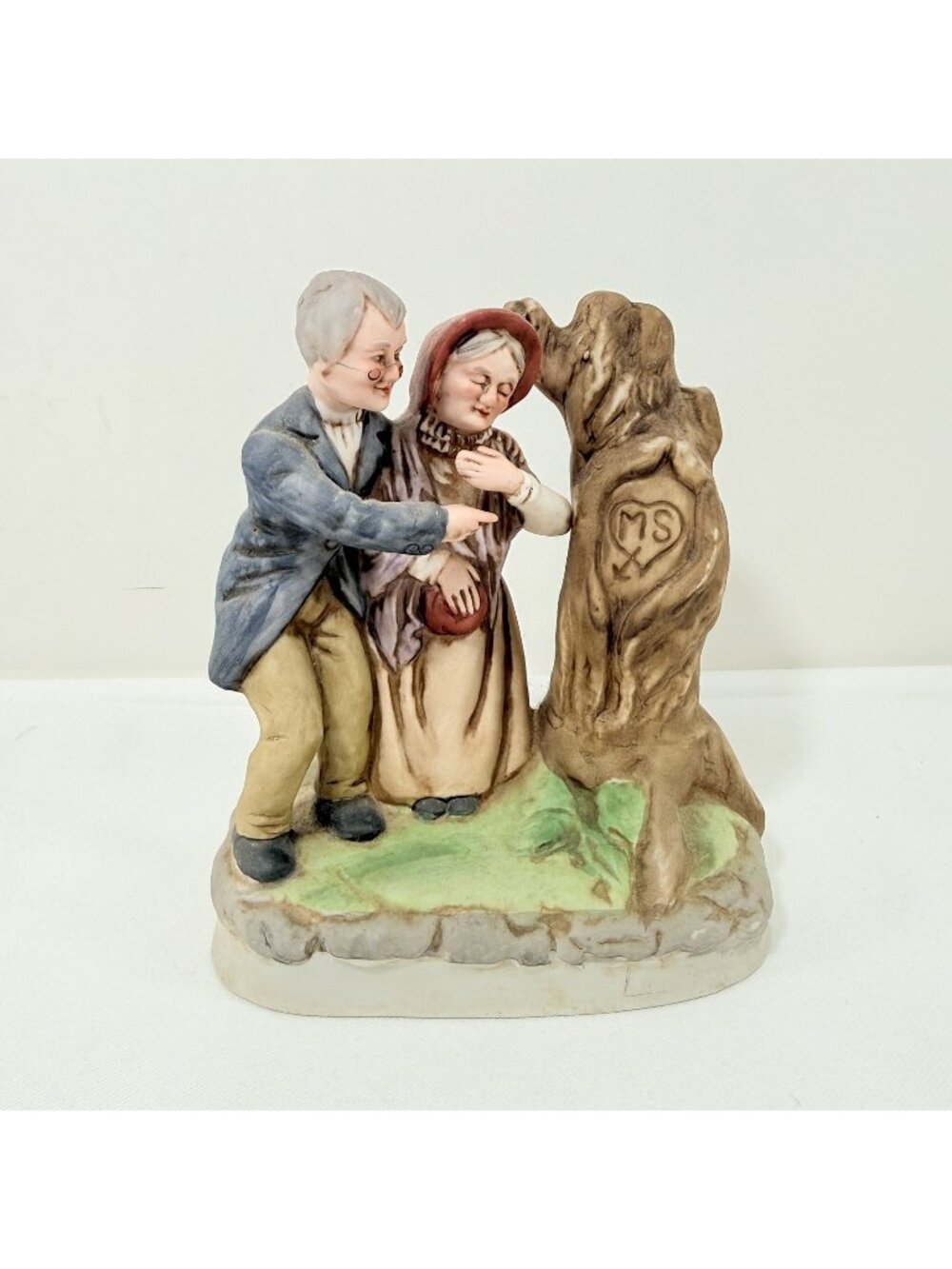 Vintage Treasure Masters Old Couple Figurine Heart Love MS Valentine Anniversary